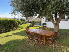 Chalet acogedor bien orientado y comunicado